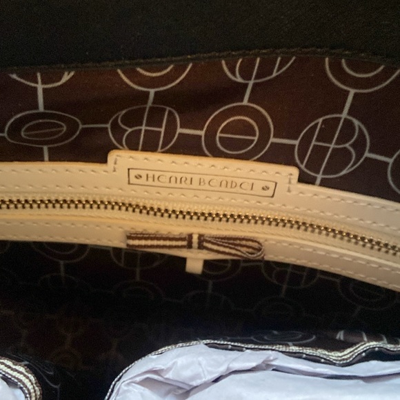 NWT Henri Bendel West 57th Satchel - Picture 6 of 9